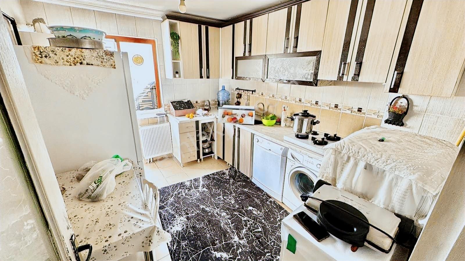 Avantaj'dan Yeşilbayır'da Cadde Dibi Konumlu Katta 3+1 Daire.... - Görsel 5