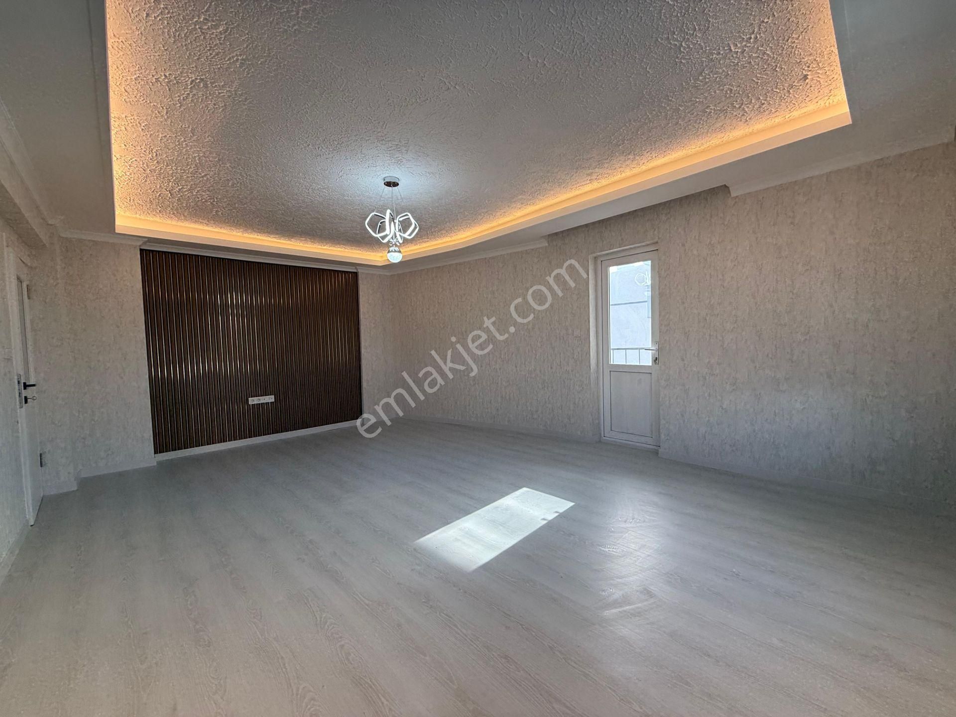 İncirli'de Merkezi Konum Ara Katta Lüx Yapılı Manzaralı 3+1 Daire - Görsel 26