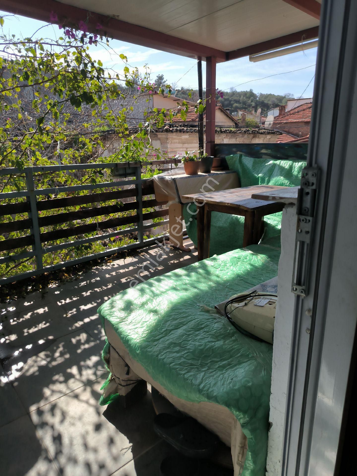 Ays Den Satılık Villa