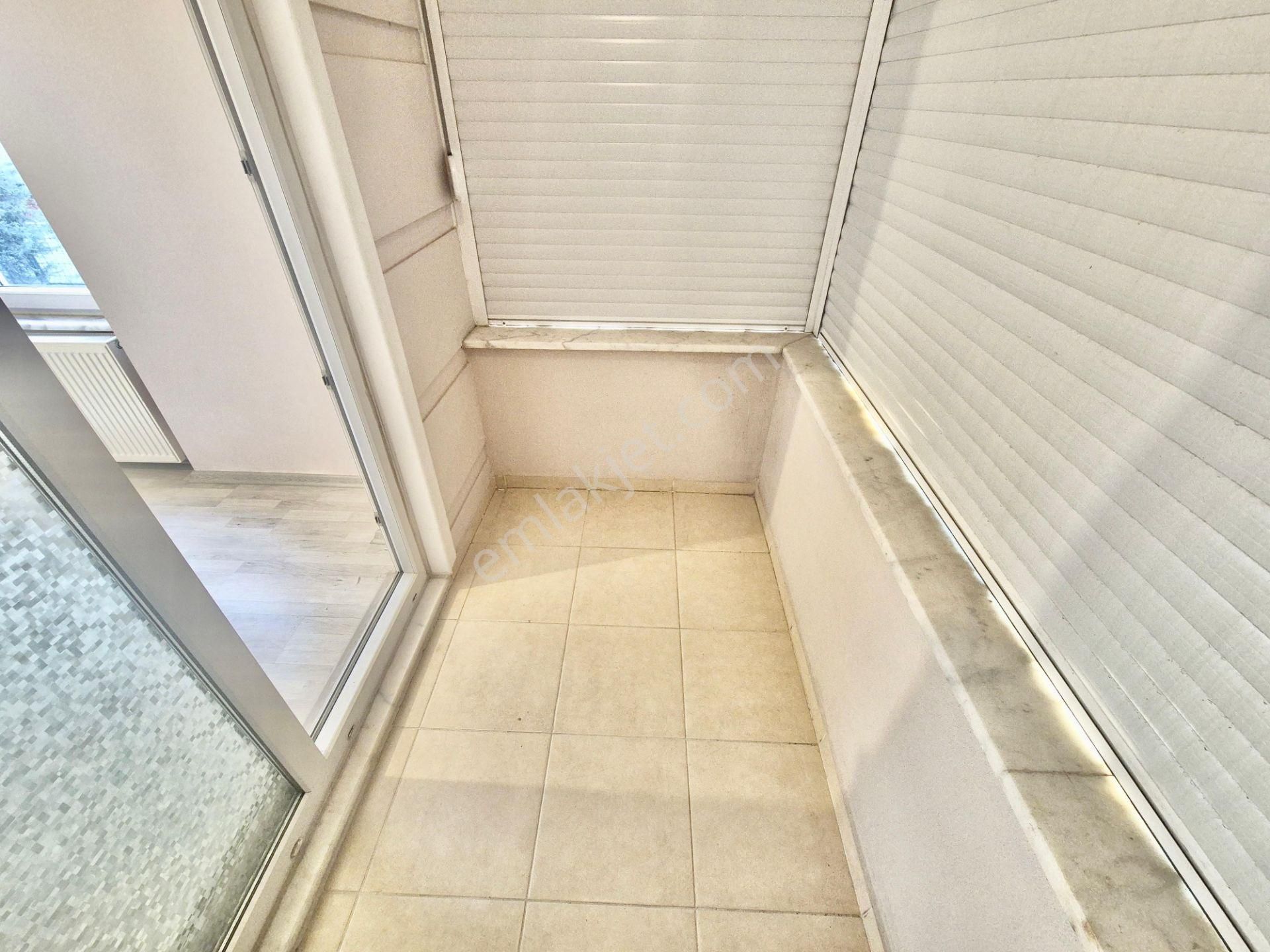 ▓karabuluttan▓akçay'da Geniş & Ferah Ön Cephe Ayrı Mutfak 3+1 Satılık Daire - Görsel 12