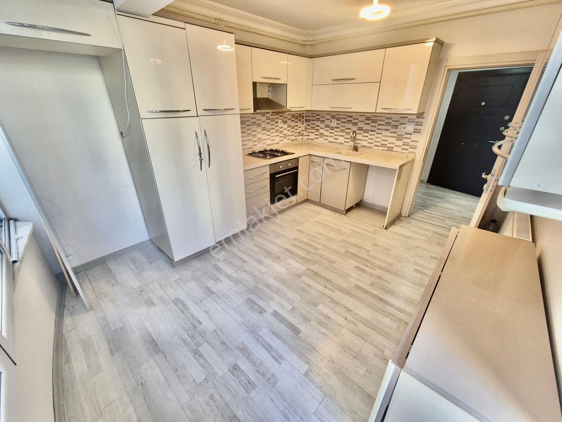 ▓karabuluttan▓akçay'da Geniş & Ferah Ön Cephe Ayrı Mutfak 3+1 Satılık Daire - Görsel 23