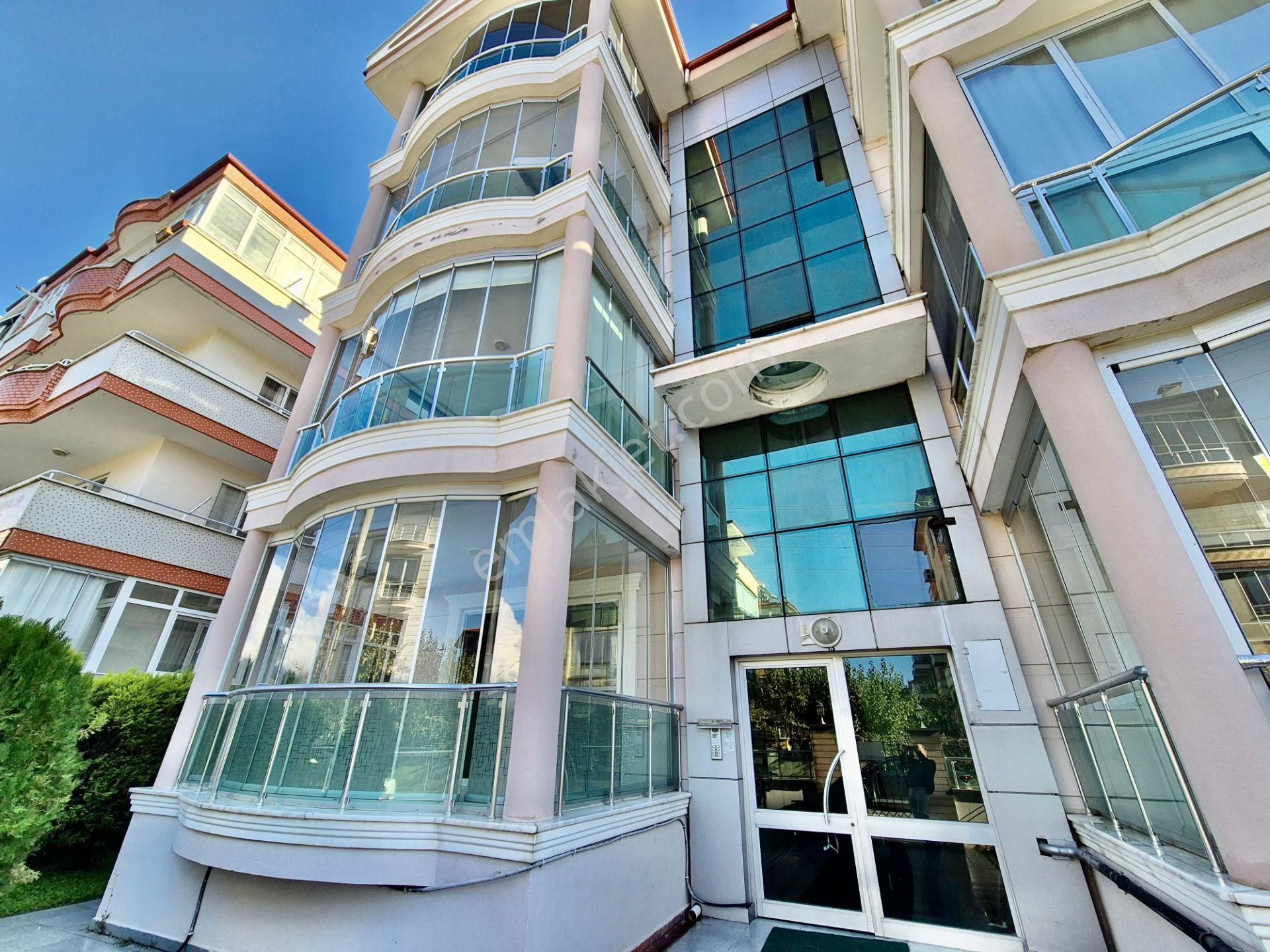 ▓karabuluttan▓akçay'da Geniş & Ferah Ön Cephe Ayrı Mutfak 3+1 Satılık Daire - Görsel 3