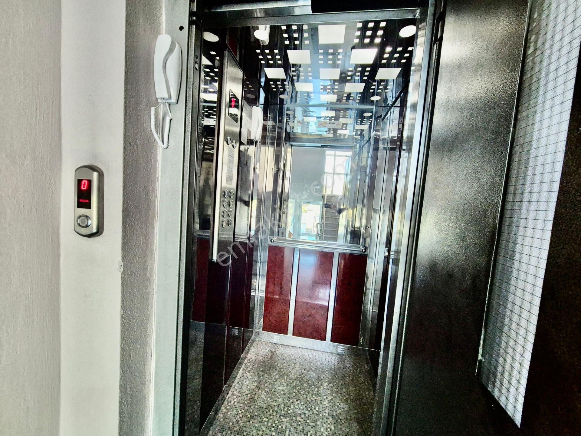 ▓karabuluttan▓akçay'da Geniş & Ferah Ön Cephe Ayrı Mutfak 3+1 Satılık Daire - Görsel 5