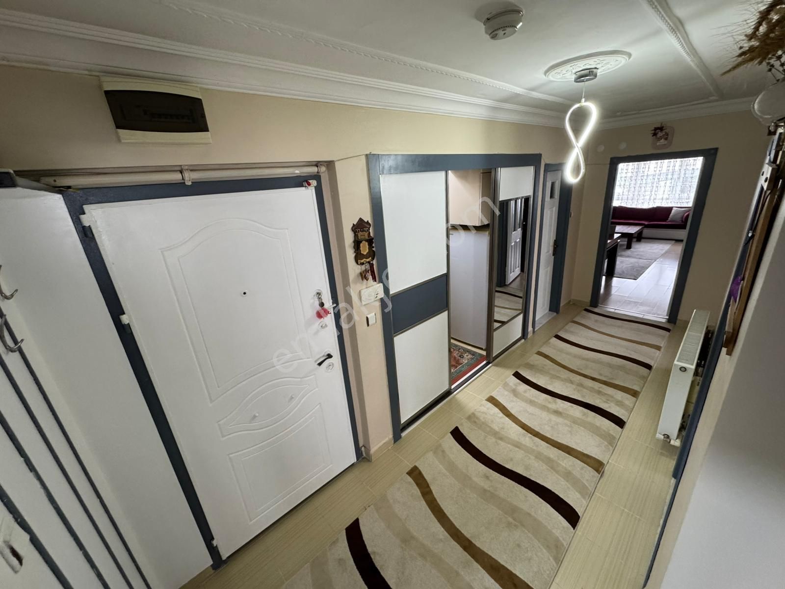 Kanuni Mahallesinde Katta Masrafsız Yeni Bina