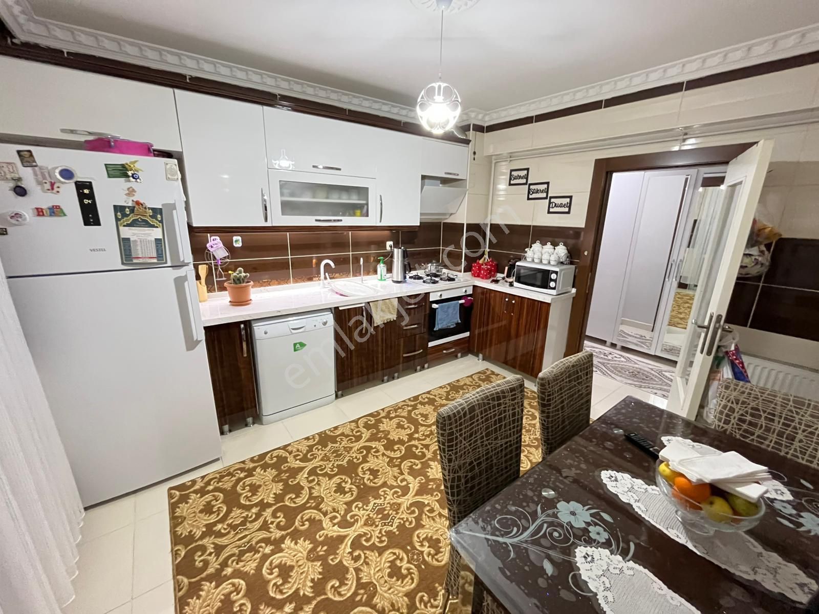 (1207) Keçiören Bademlikte Caddede 3+1 Satılık Orta Kat Daire - Görsel 2