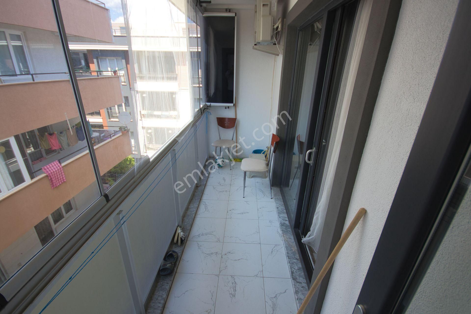 🛑🛑aktif'ten Akçay'da Satılık Merkezi Konumda Eşyalı Arakat Şık Ferah Dizaynlı 1+1daire - Görsel 6