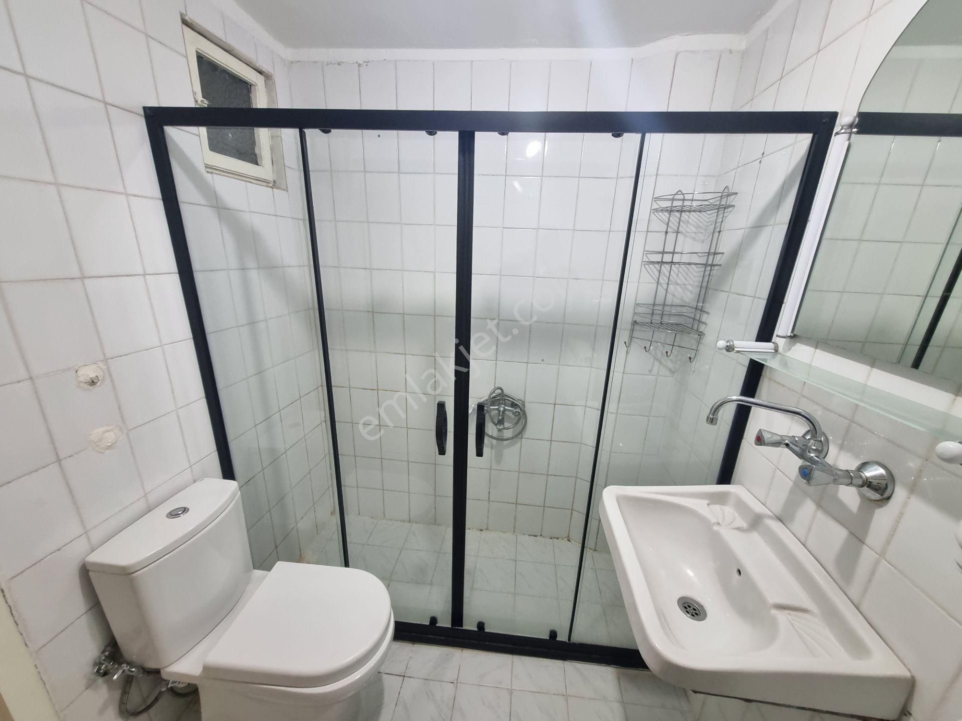 Ragıp Tüzün Cad. - Metroya 14 Dk.- Bol Güneşli - Satılık 2+1 - Görsel 7