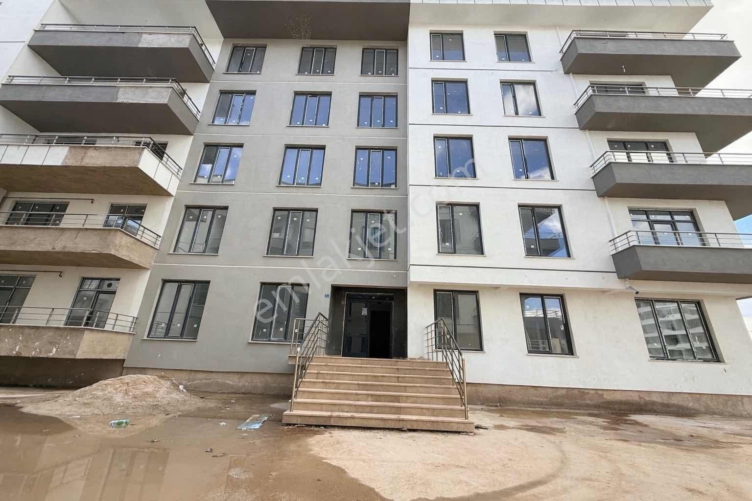 Duha Gold'da Tramvay Yanı Fırsat 3+1 Daire - Görsel 16