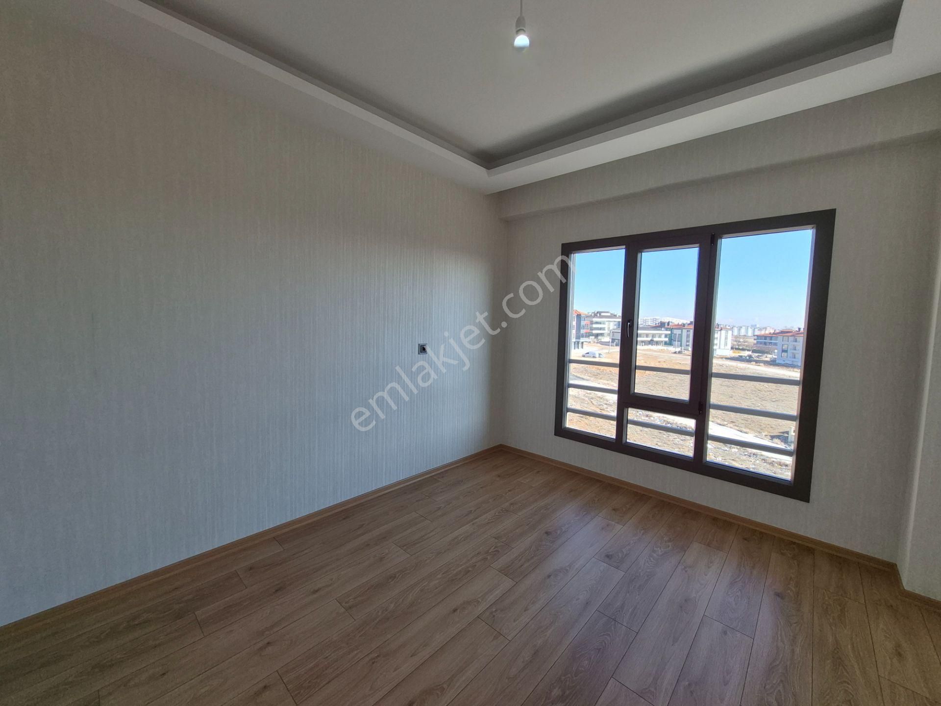 Mete Konaklarına Ve Kahramanlar Caddesine Yakın 3+1 Ultralüks Sıfır Daire - Görsel 9