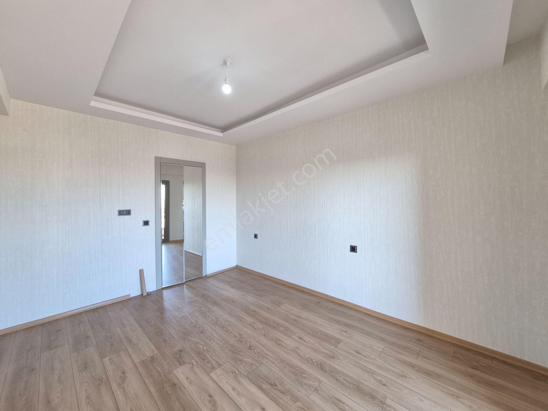 Mete Konaklarına Ve Kahramanlar Caddesine Yakın 3+1 Ultralüks Sıfır Daire - Görsel 42