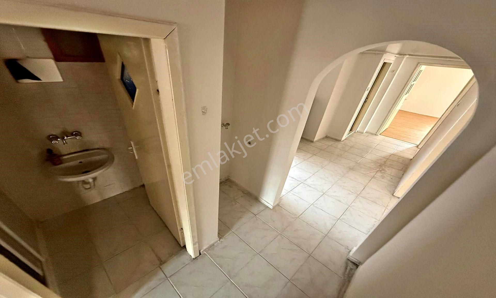 Kuşcağız'da Cadde Üzeri 3+1 Yüksek Kredi İmkanı Fırsat! - Görsel 16