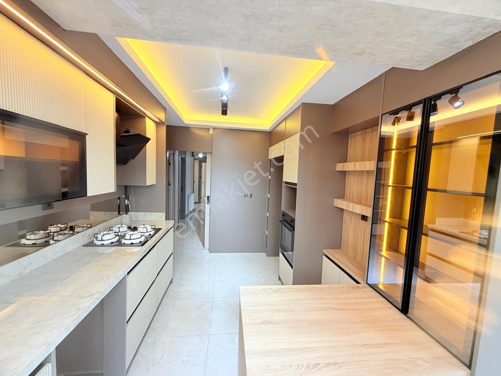 Fevzi Çakmakta Ultra Lüks Yapılı Göz Kamaştıran 3 Cepheli 3+1 Daire !!! - Görsel 6