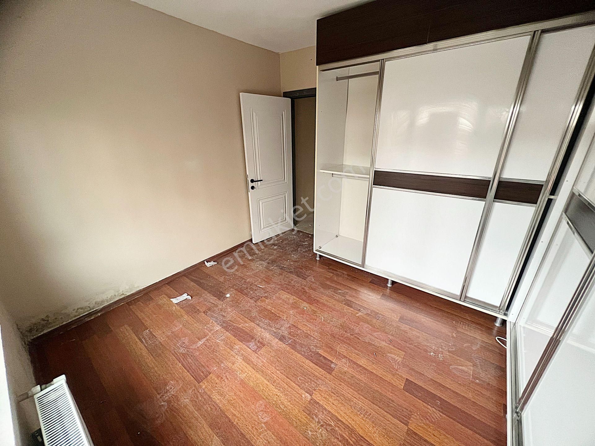 Şehit Kubilay Selim Cadde Üzeri Ulaşım Yakını Arakat 3+1 Kiralık - Görsel 19