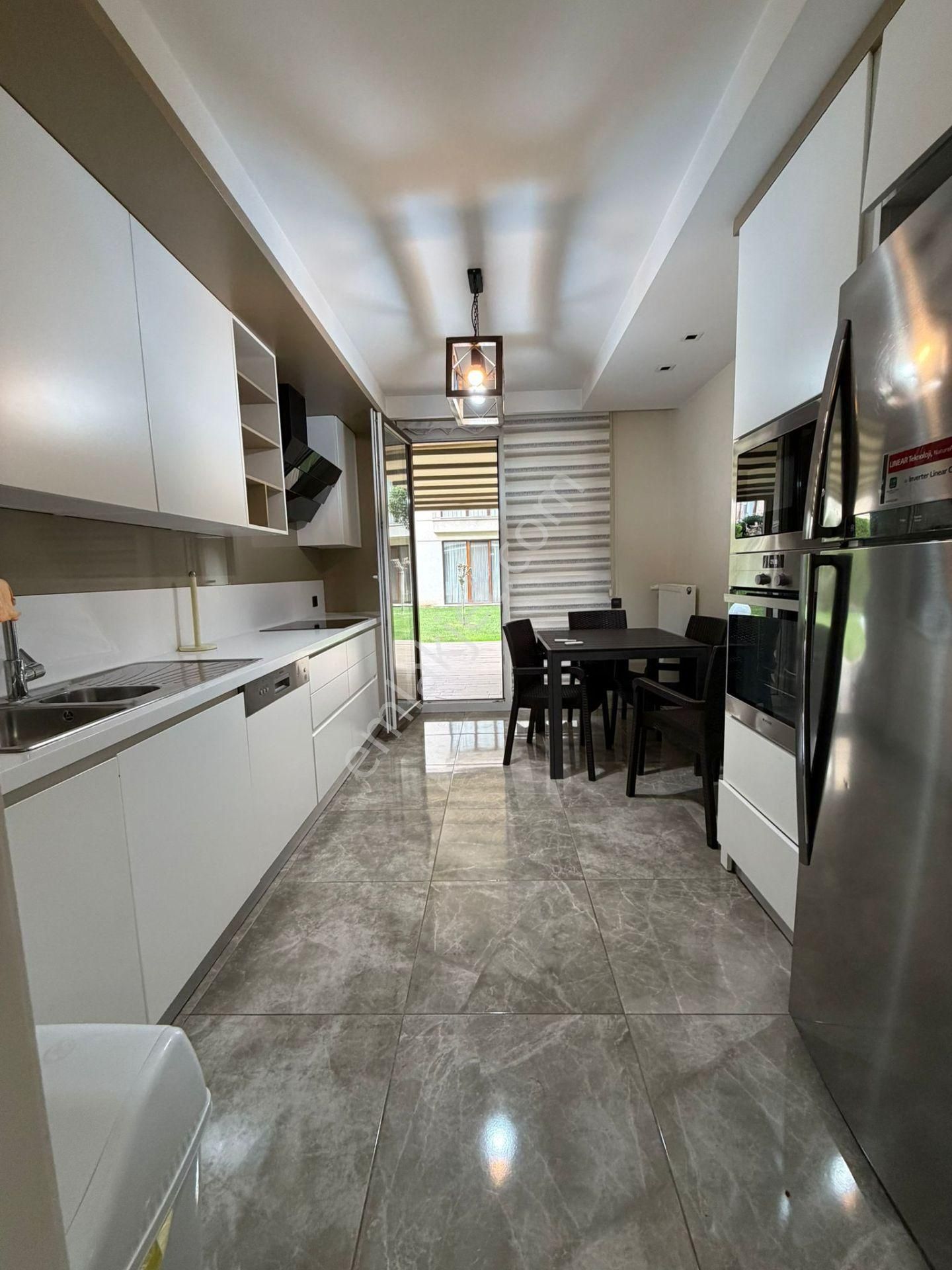 Beylikdüzü Adnan Kahveci Mahallesi Kalekent 2. Etap Sitesi 2+1 135 M2 Kiralık Full Lüx Eşyalı Daire - Görsel 8