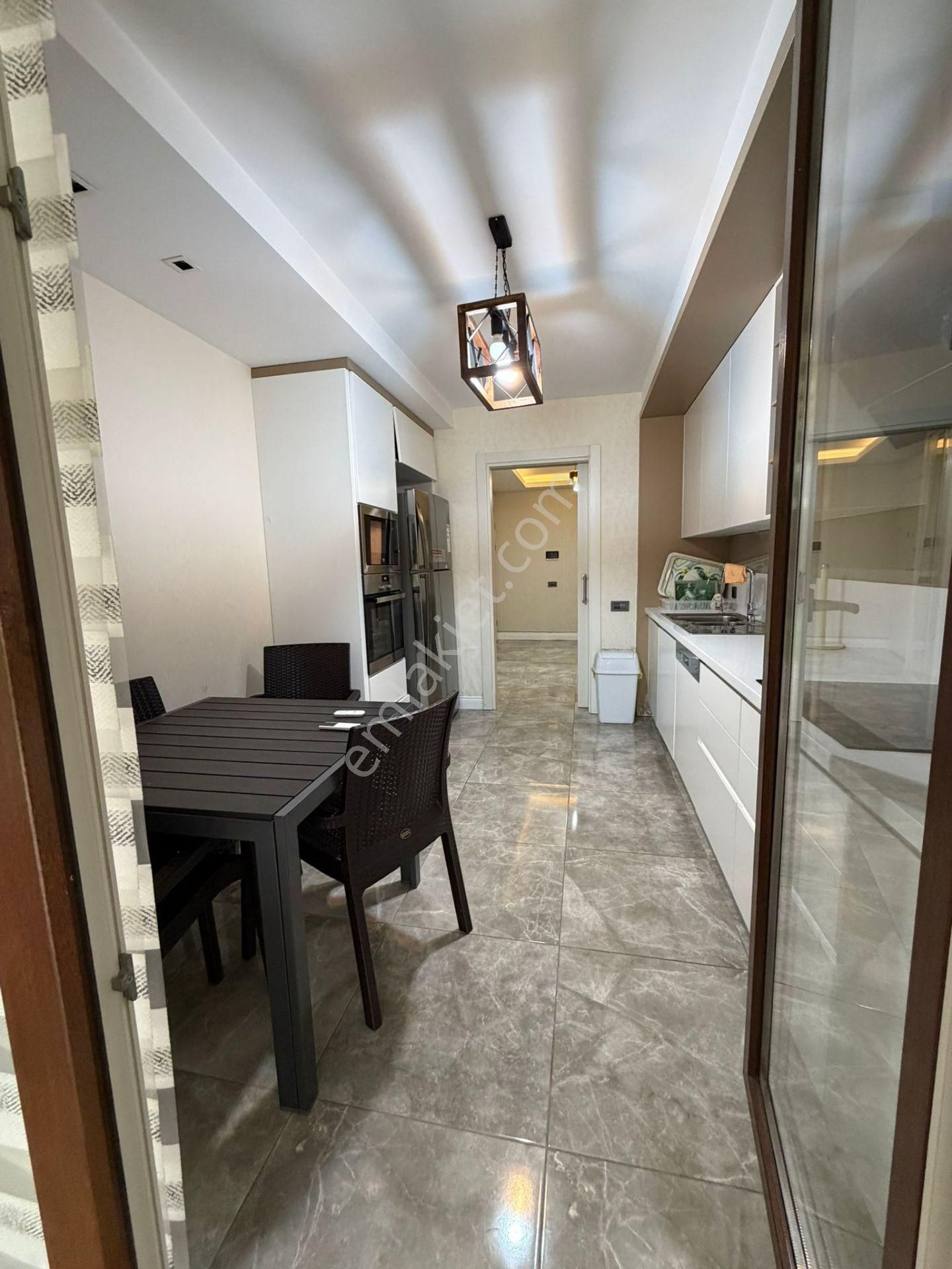 Beylikdüzü Adnan Kahveci Mahallesi Kalekent 2. Etap Sitesi 2+1 135 M2 Kiralık Full Lüx Eşyalı Daire - Görsel 9