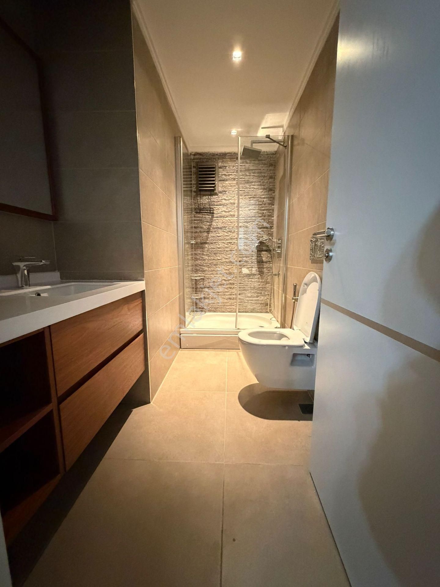 Beylikdüzü Adnan Kahveci Mahallesi Kalekent 2. Etap Sitesi 2+1 135 M2 Kiralık Full Lüx Eşyalı Daire - Görsel 24