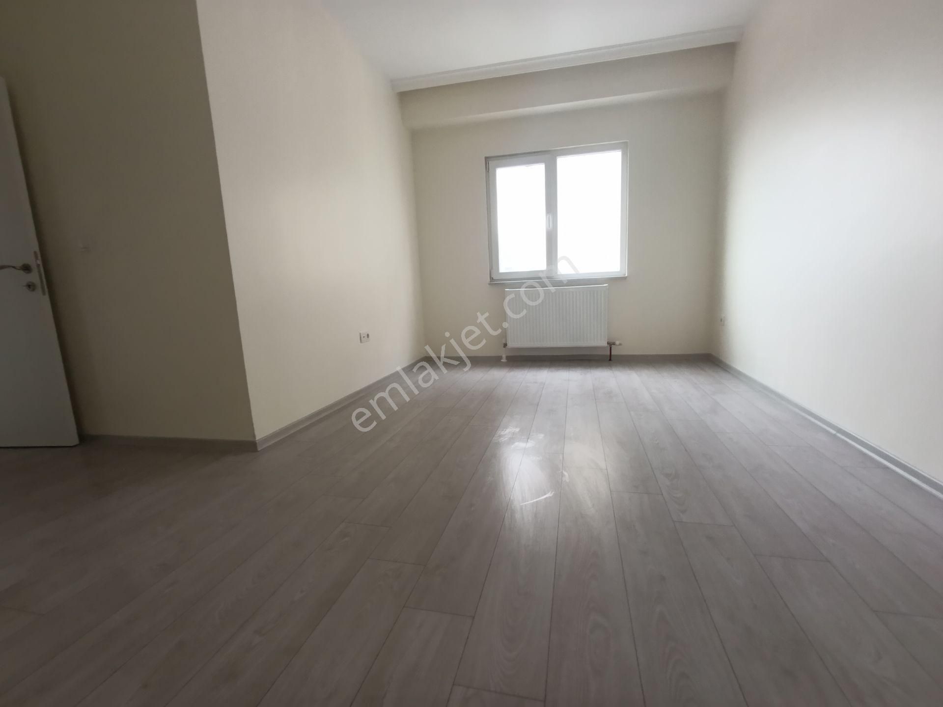 Pendik Çınarderede Fuul Deniz Manzaralı Güven Park Site İçinde 3+1 Ebeveyn Banyolu Daire - Görsel 10