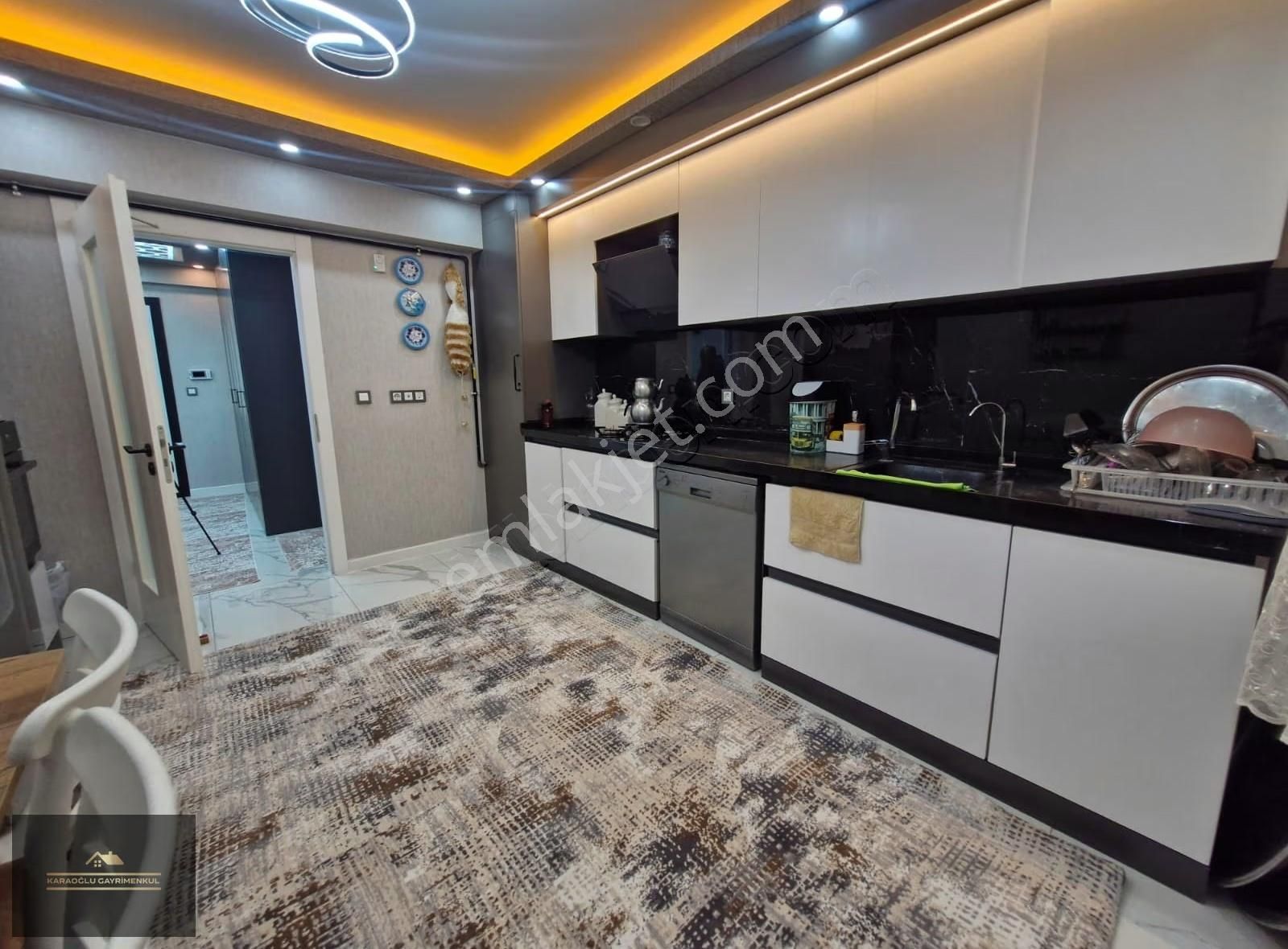 Karaoğlu'dan Keçiörende 3 Balkon+ebeveyn Banyolu 4+1 Daire - Görsel 35