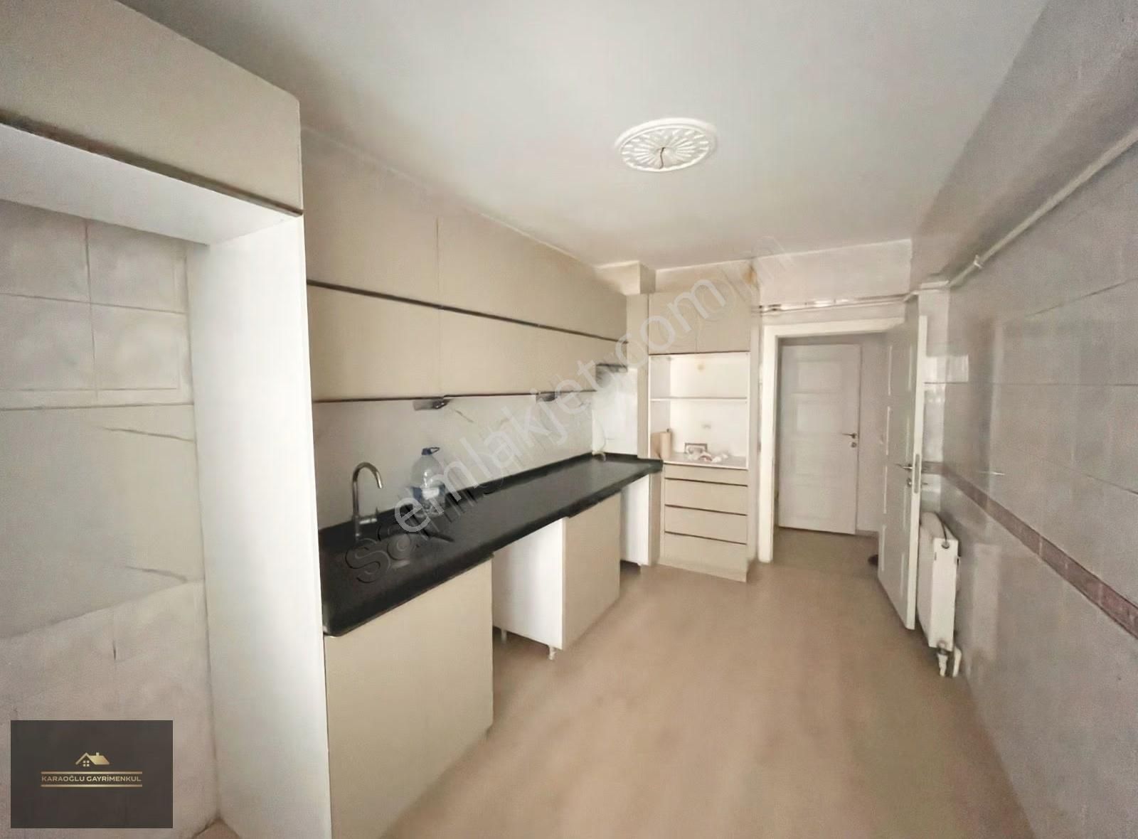 Karaoğlu'dan Keçiören Merkezde Kat Konumunda 2+1 Geniş Daire