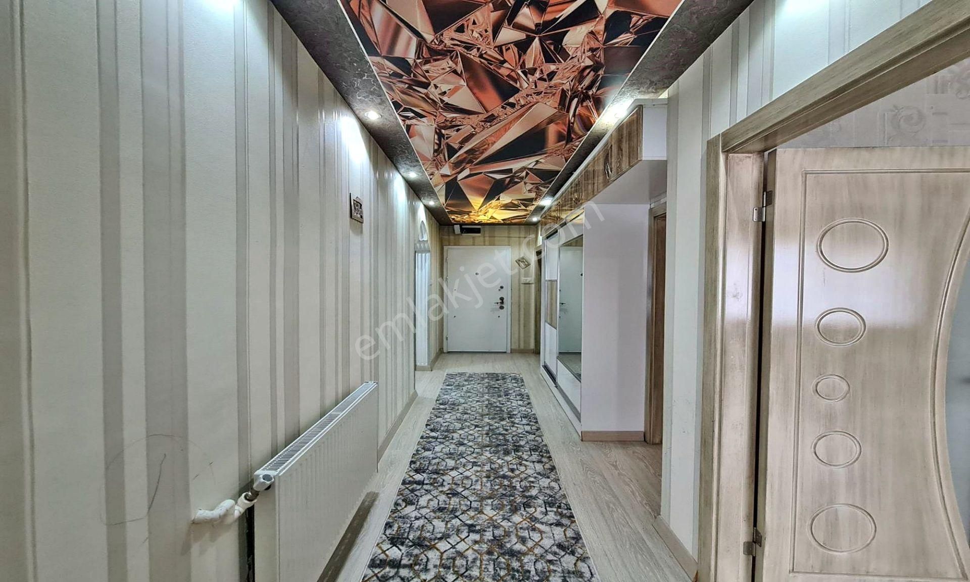 Atapark'ta Cadde Üzeri Full Yapılı Katta 3+1 Daire ! - Görsel 24