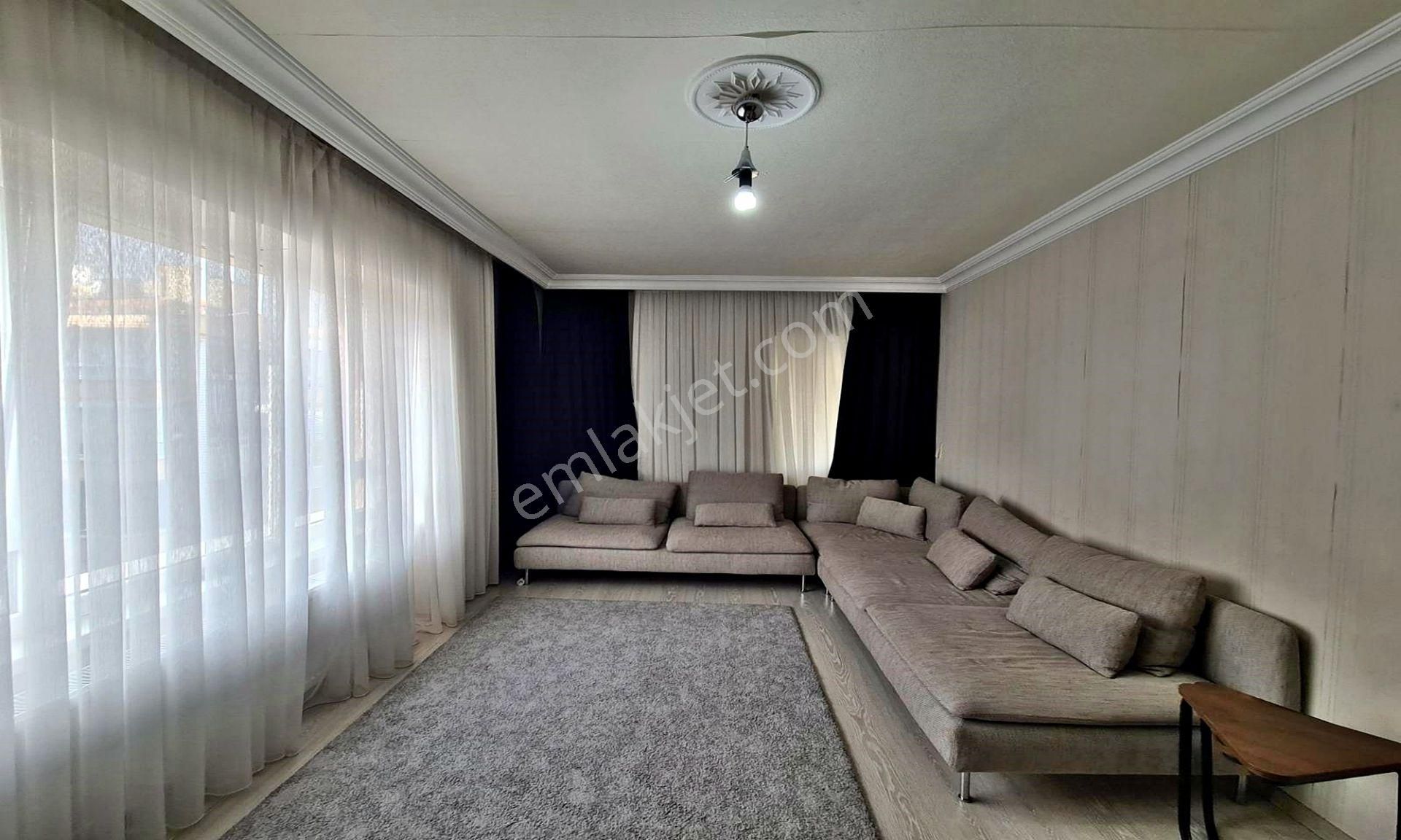 Atapark'ta Cadde Üzeri Full Yapılı Katta 3+1 Daire ! - Görsel 18