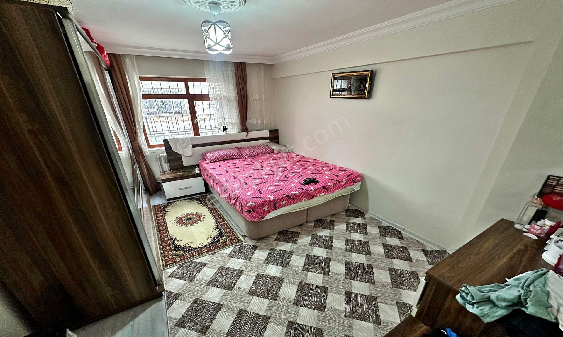 Kuşcağız Cadde Yakını Ön Cephe Y.giriş Altında Daire Var ! - Görsel 18