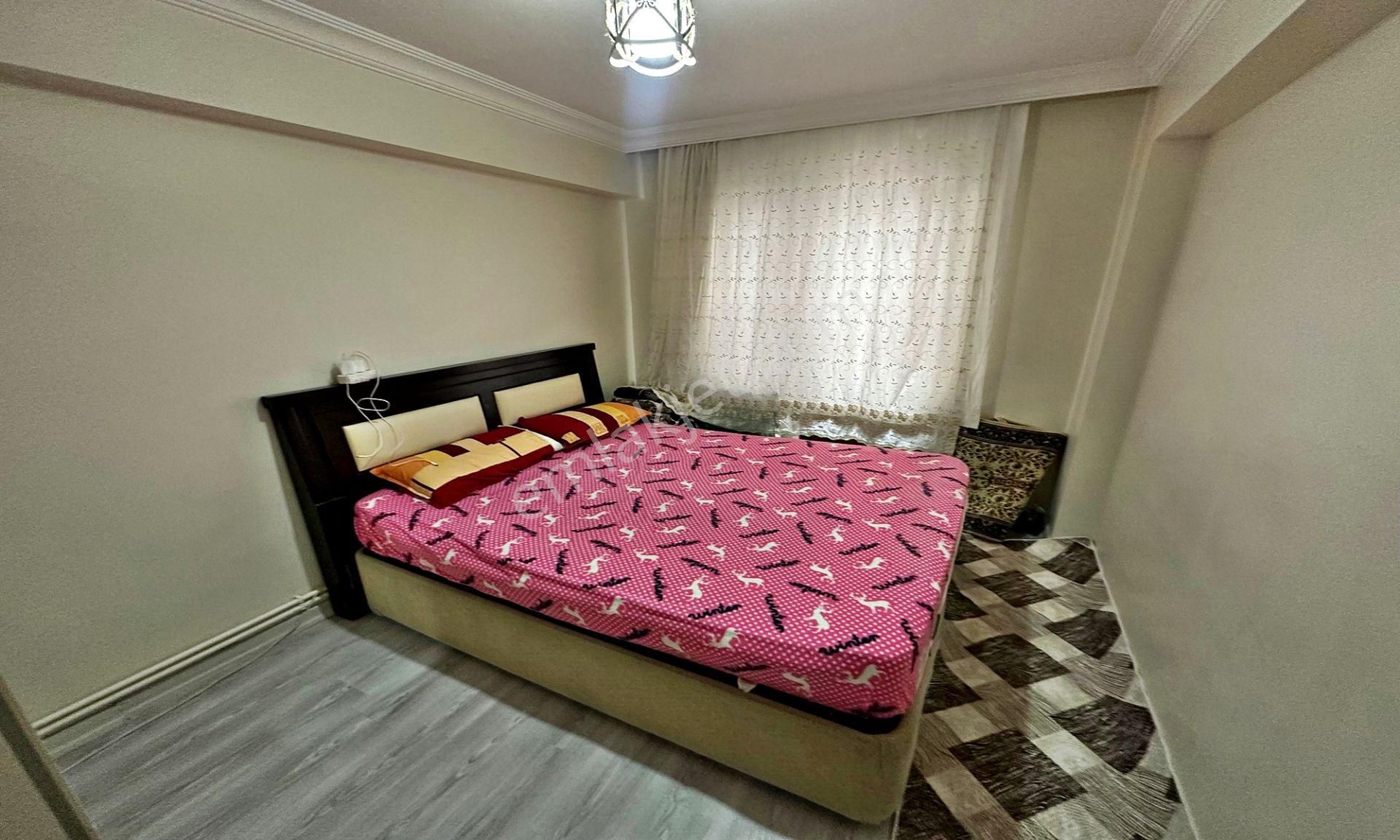 Kuşcağız Cadde Yakını Ön Cephe Y.giriş Altında Daire Var ! - Görsel 16