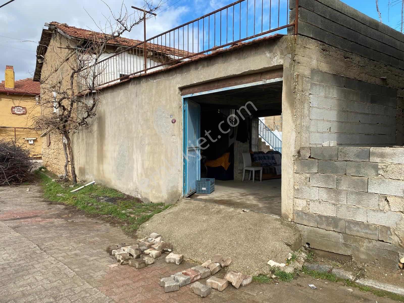 Geniş Müstakil Ev Mantıklı Takaslara Açıktır - Görsel 13