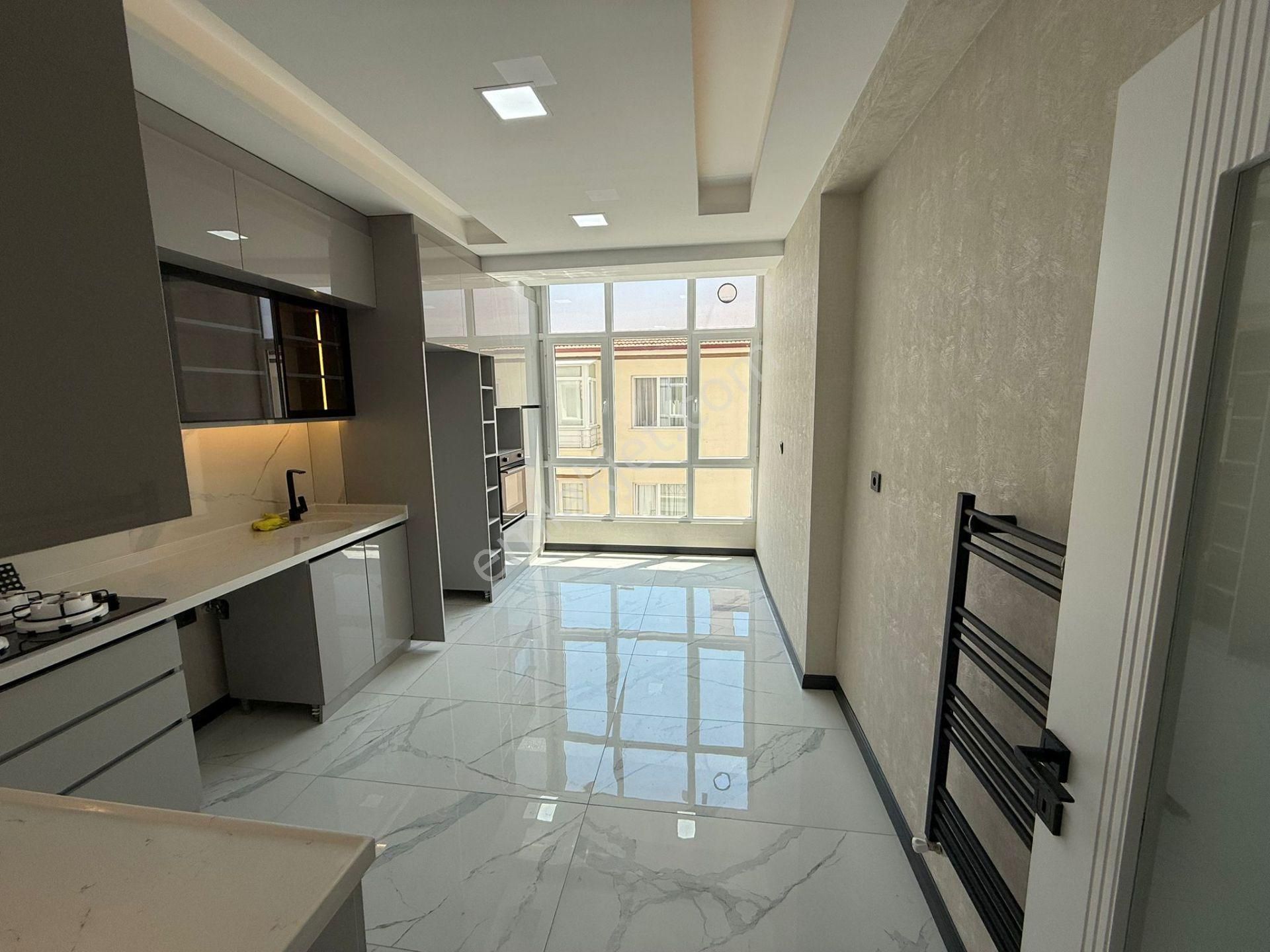 Aşıkveysel Cadde Üzeri Masrafsız - Görsel 17