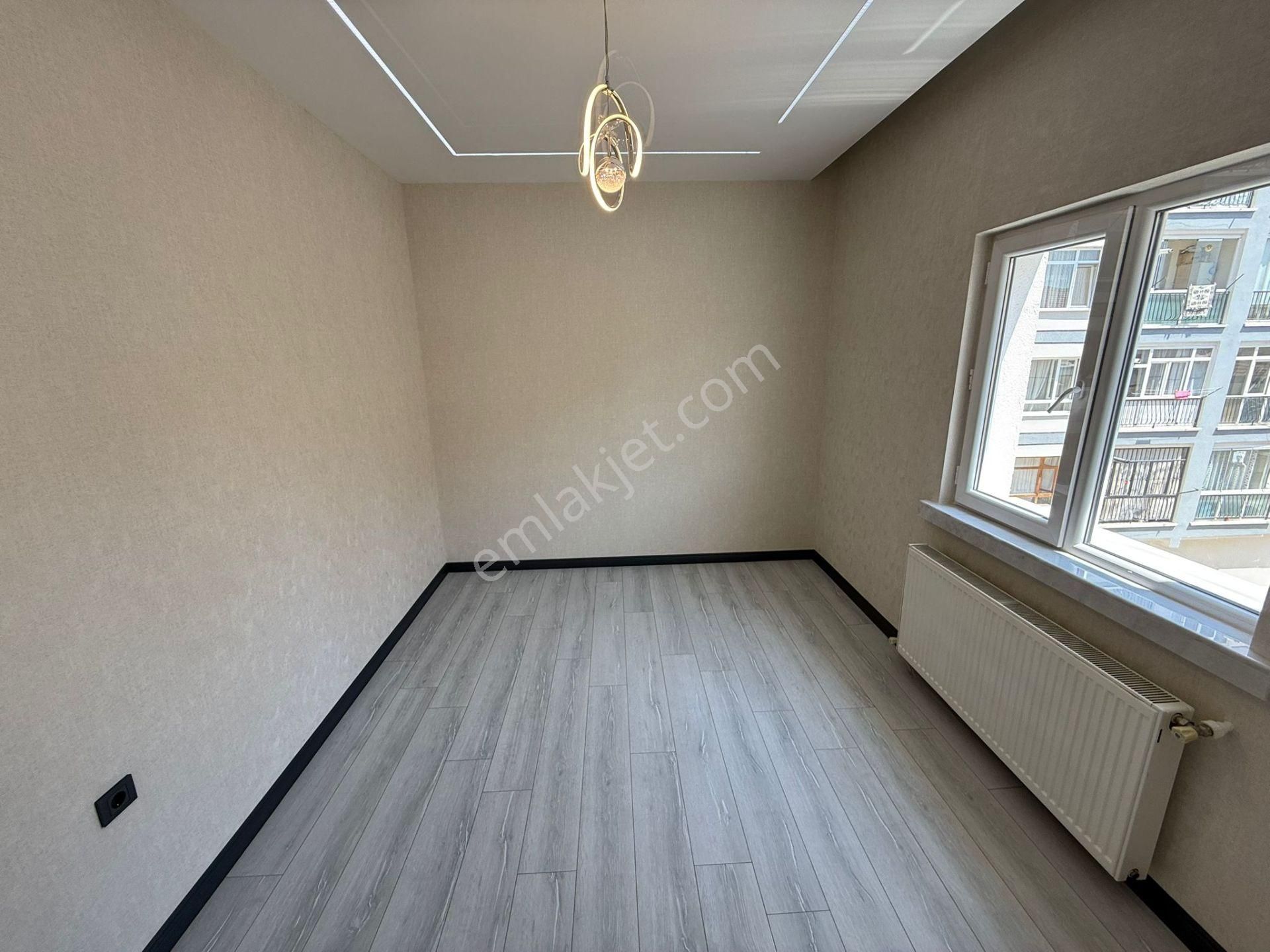 Aşıkveysel Cadde Üzeri Masrafsız - Görsel 18