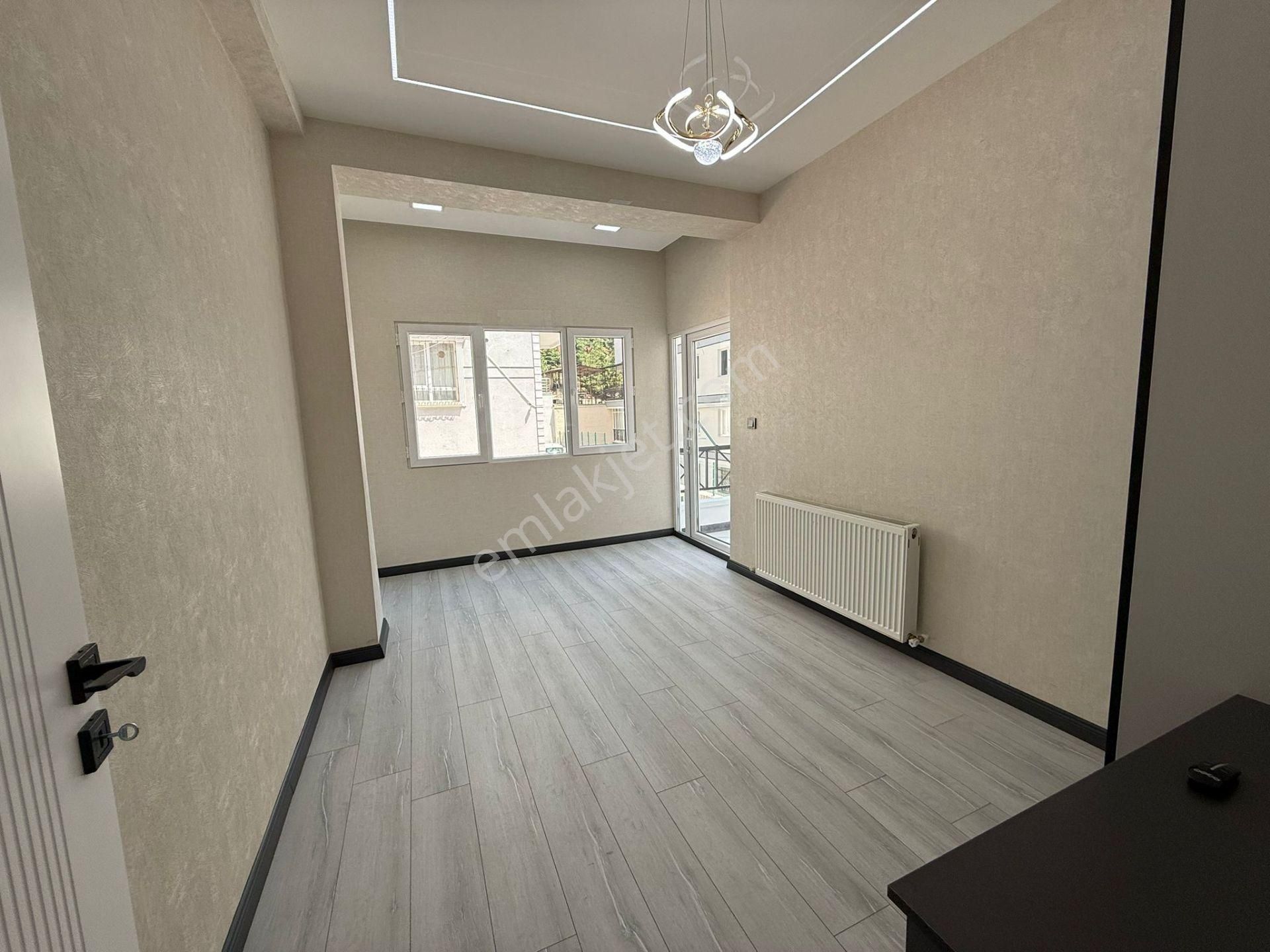 Aşıkveysel Cadde Üzeri Masrafsız - Görsel 13