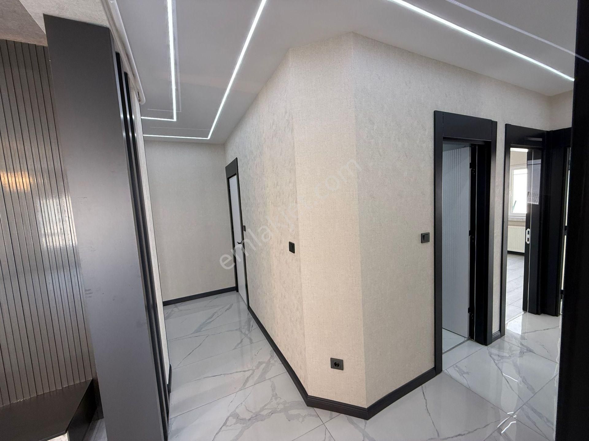 Aşıkveysel Cadde Üzeri Masrafsız - Görsel 24