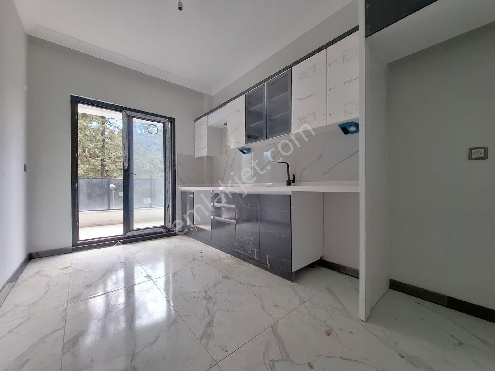 !!!!akman'dan Ön Cephe Ayrı Mutfak 3+1 Sıfır Satılık Daire!!!