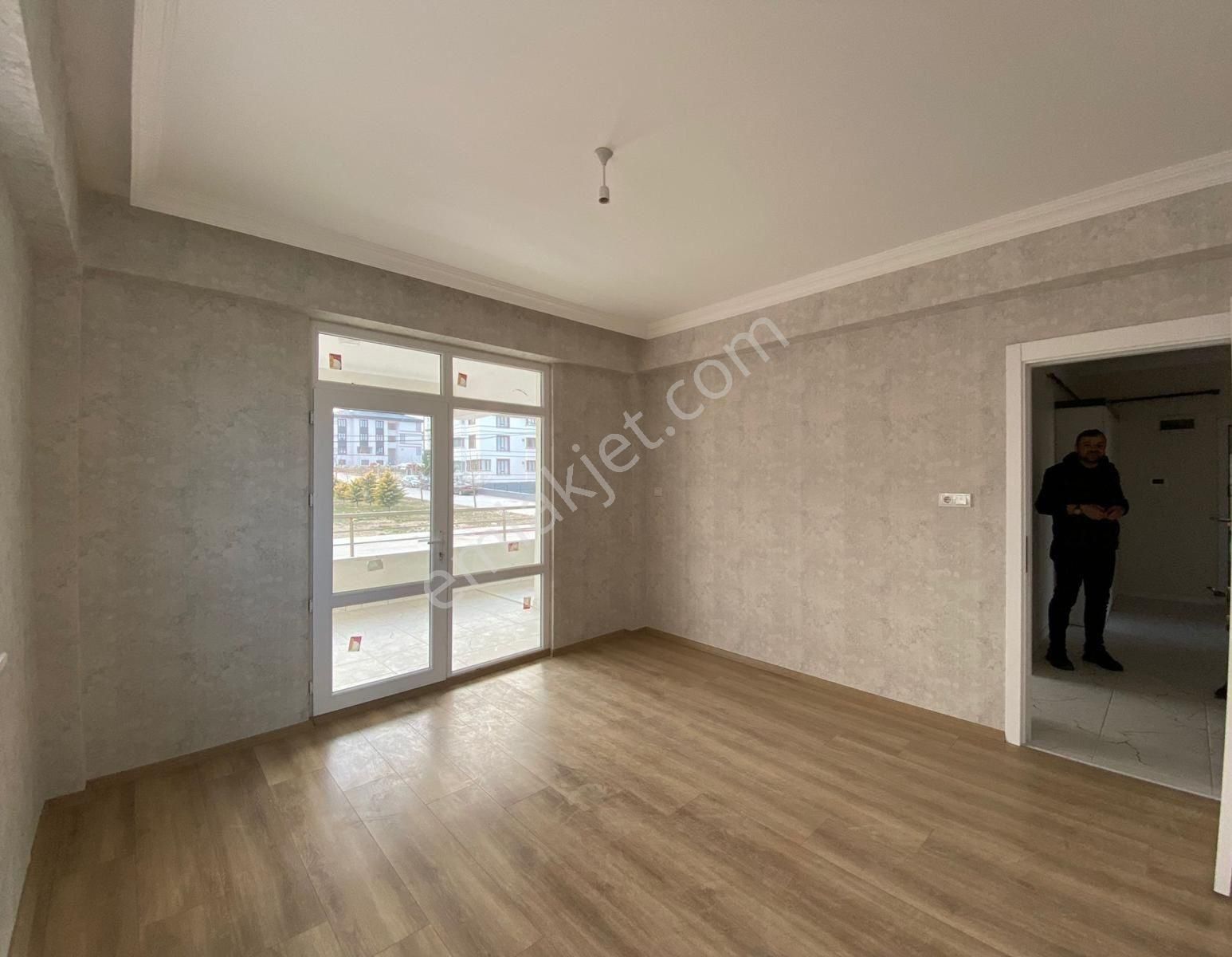 Selahattin Eyyubide Sıfır, Geniş 2+1-yerden Isıtma Sıfır Daire. - Görsel 9