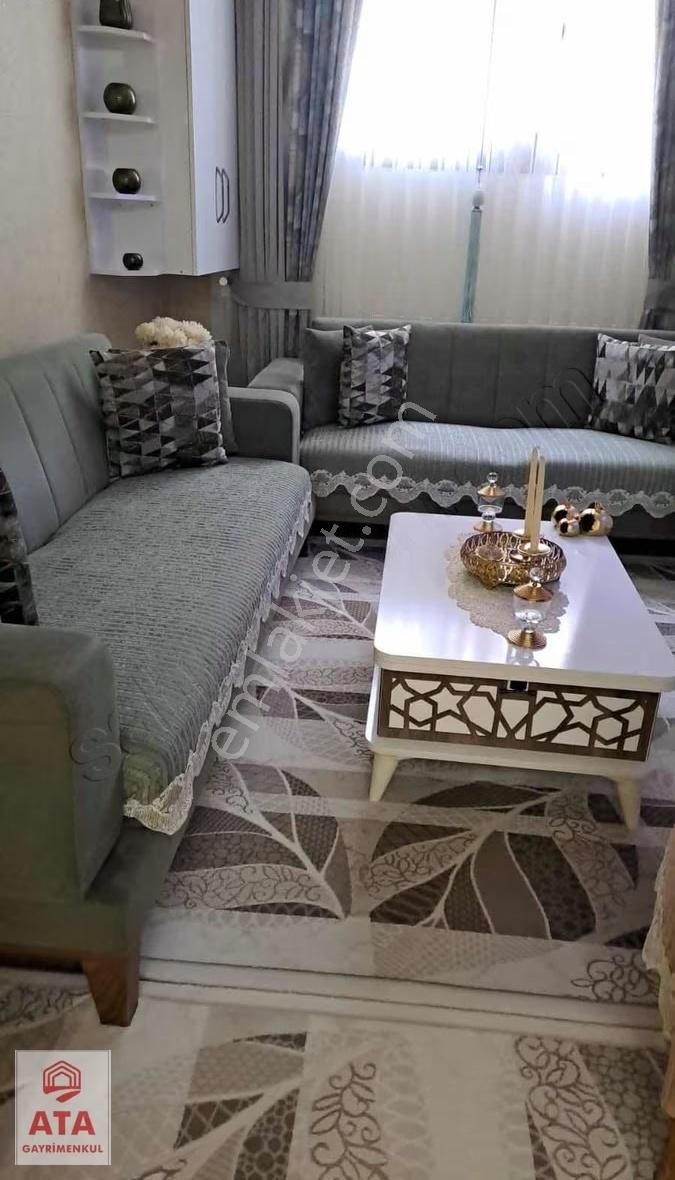 Buca Tınaztepede Ünüversitelere Yakın 2+1 Eşyalı