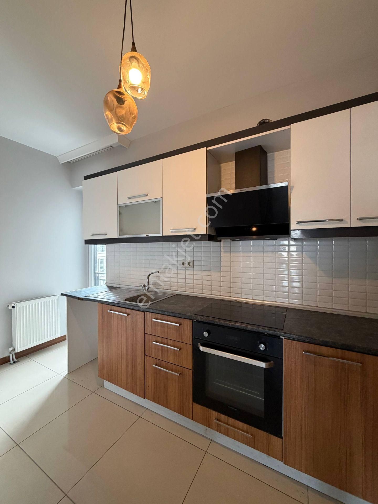 Beylikdüzü Cumhuriyet Mahallesi 2+1 100 M² Kiralık Boş Daire Site İçerisinde Metrobüse 15 Dk. Yürüme - Görsel 12