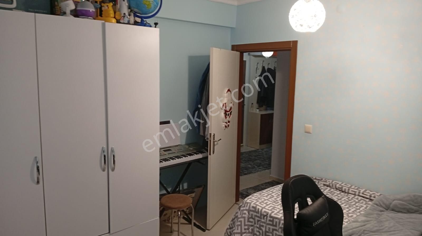 Çamlıca Mahallesinde 3+1 Satılık Daire - Görsel 12