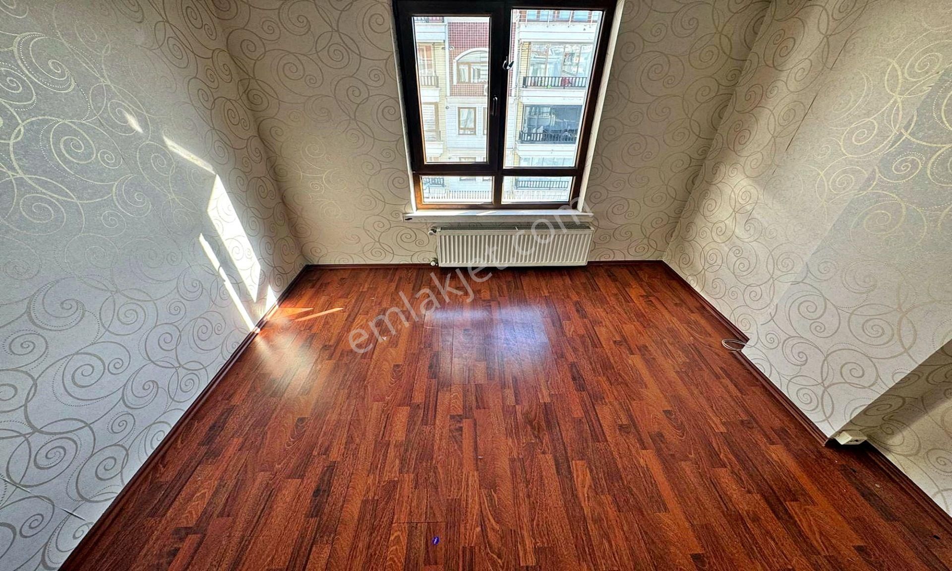 Kuşcağız Esenler Cadde Üzeri Katta Manzaralı 3+1 ! - Görsel 10