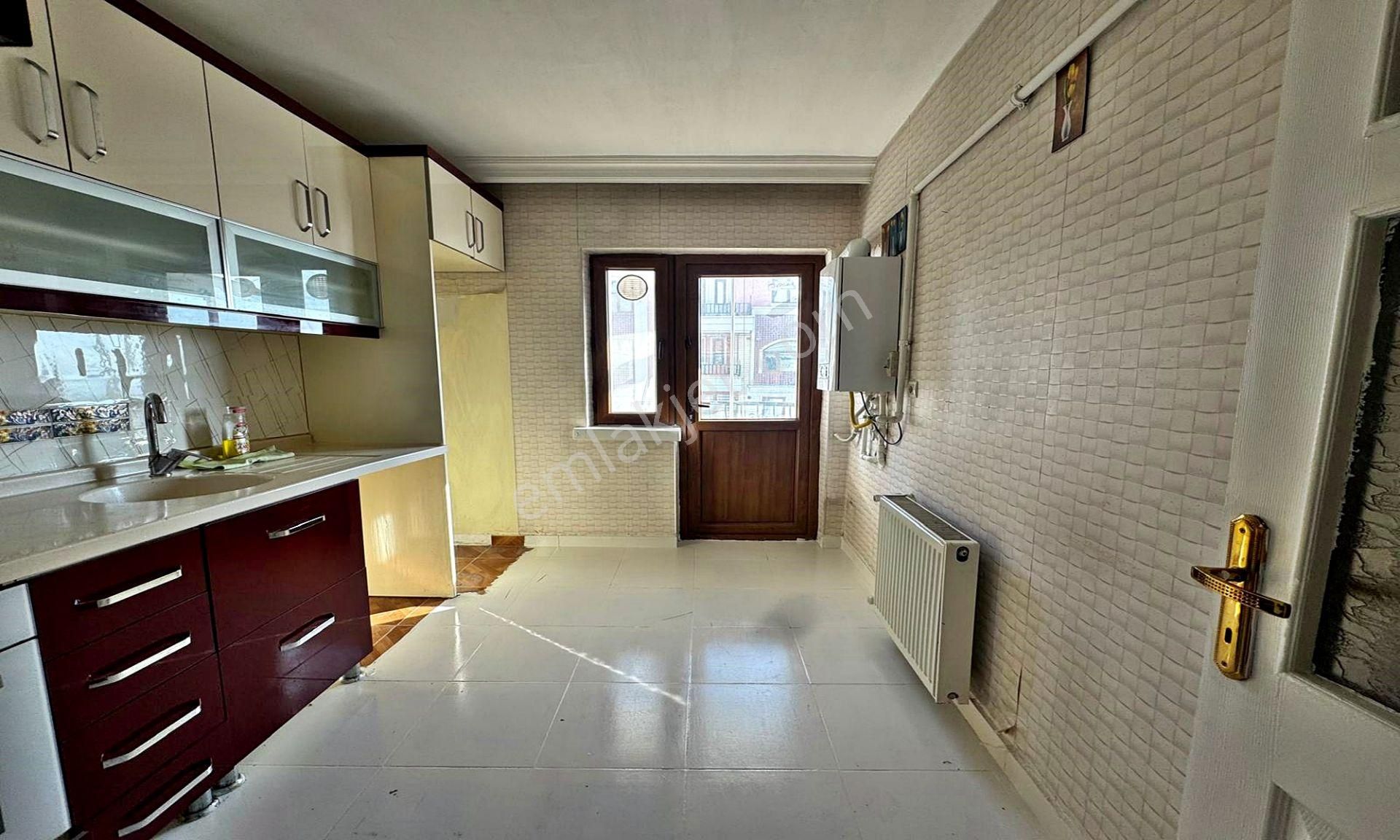 Kuşcağız Esenler Cadde Üzeri Katta Manzaralı 3+1 ! - Görsel 20