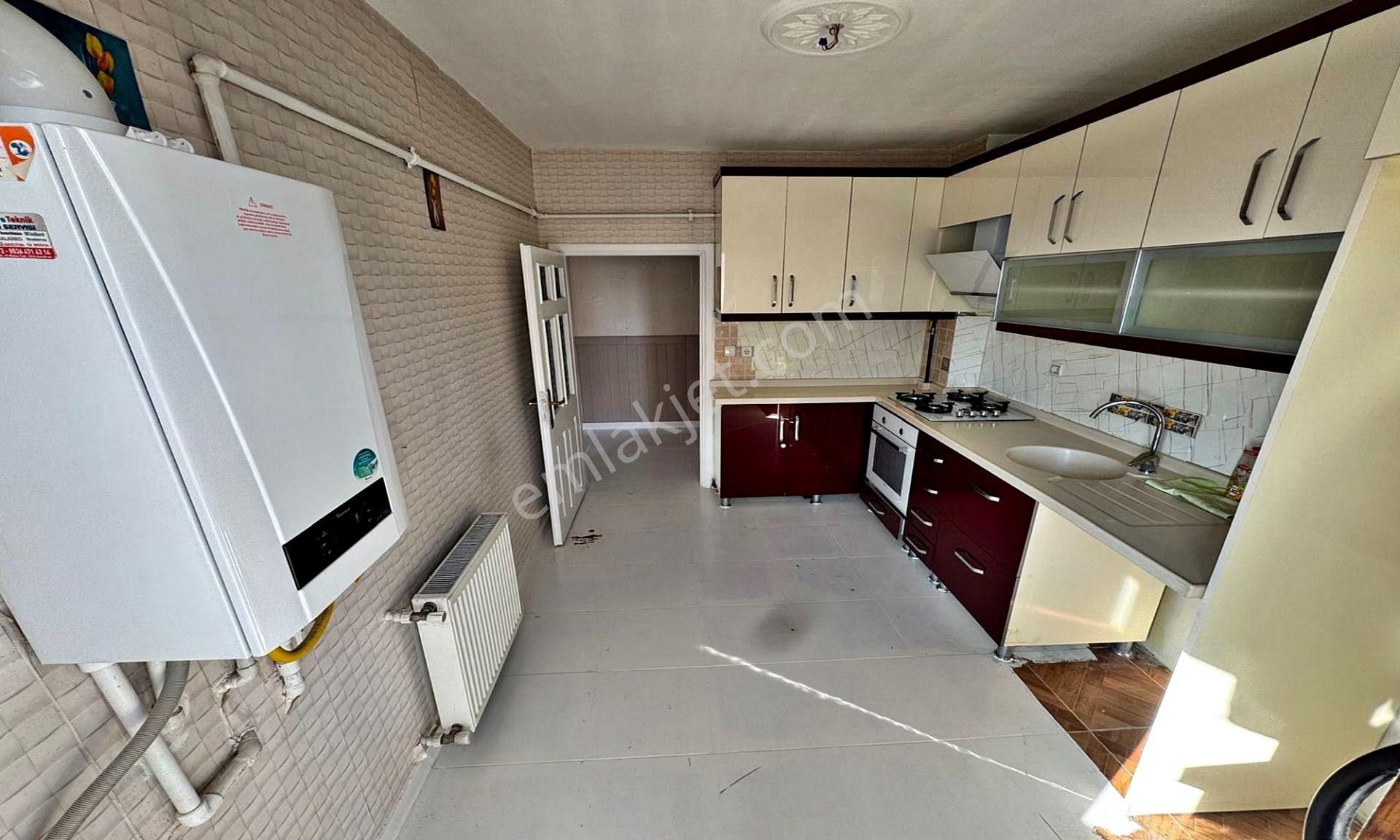 Kuşcağız Esenler Cadde Üzeri Katta Manzaralı 3+1 ! - Görsel 21