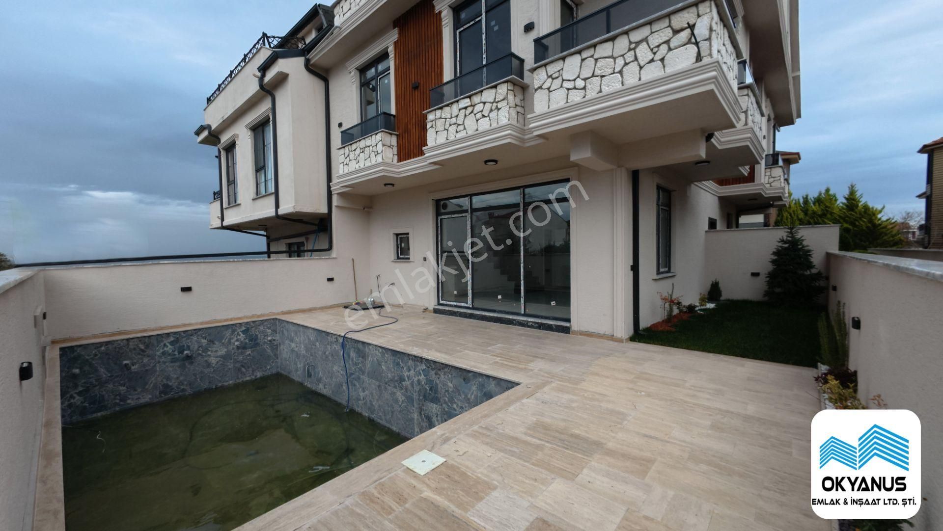 Sakarya Kocaali'de Deniz Manzaralı Havuzlu 3+1 Villa - Görsel 3