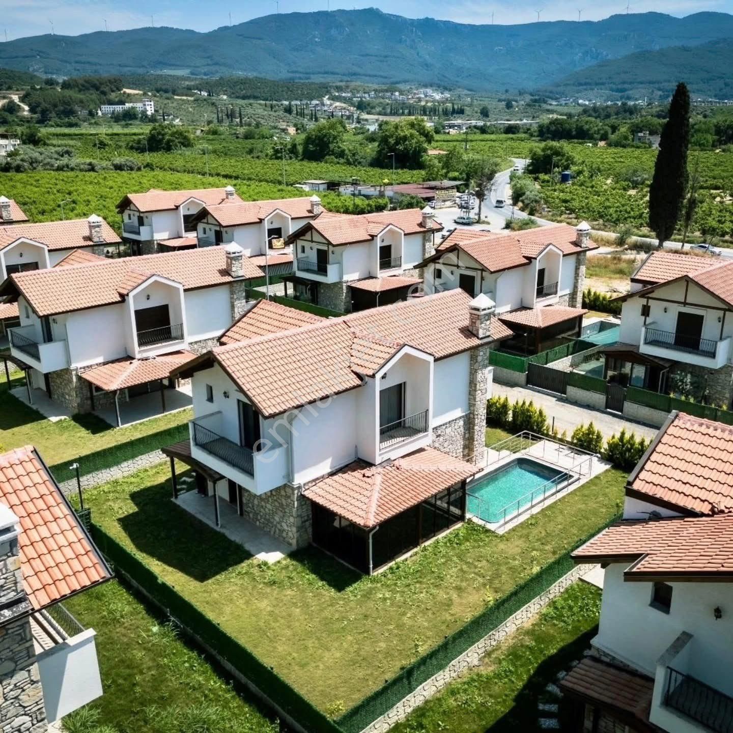 Alaçatı Tarzı Tek Müstakil Özel Havuzlu Doğa Manzaralı - Görsel 11