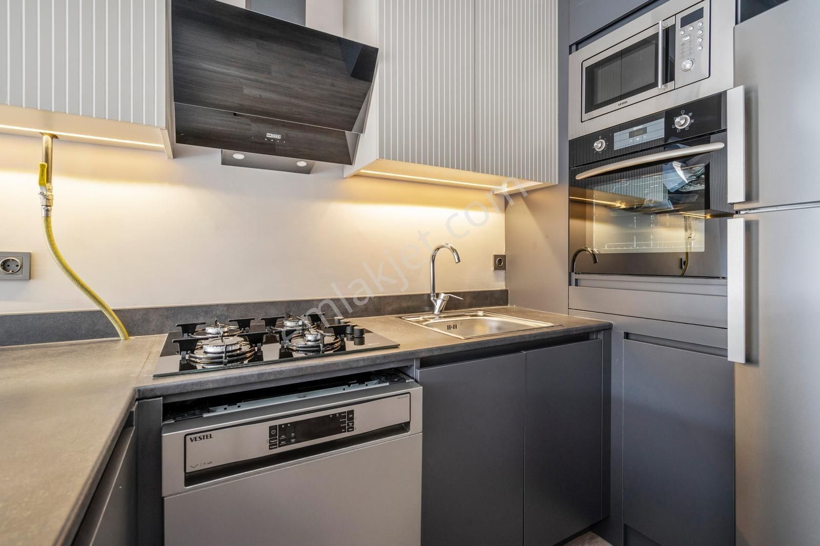 23 Nisan Btg Meva Projesinde Eşyalı Satılık 1+1 - Görsel 12