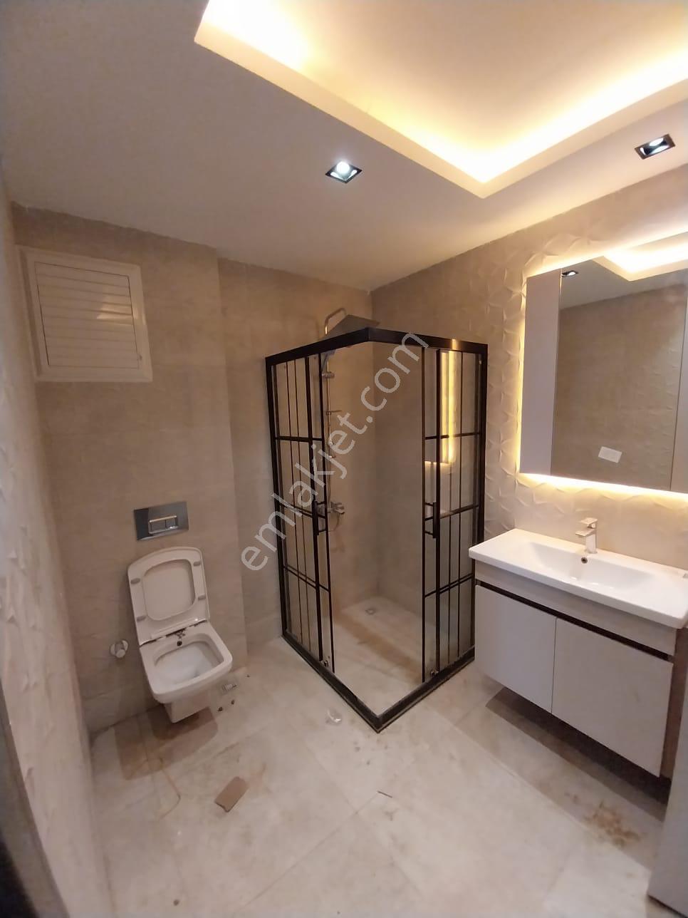 Kuşadasında Full Deniz Manzaralı 3+1 Doğalgazlı Havuzlu Güvenlikli Sitede Satılık Daire - Görsel 13