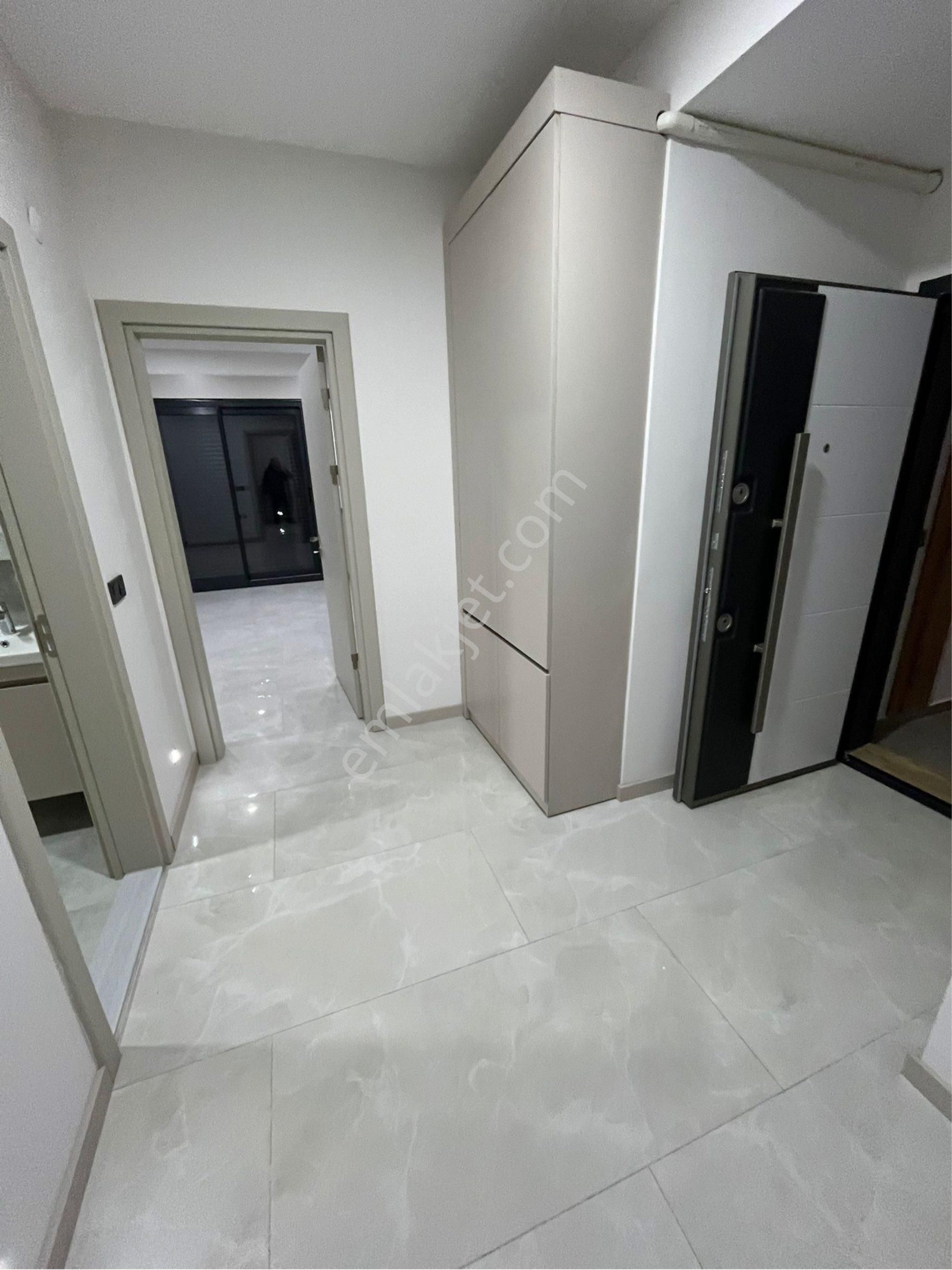 Kuşadası Nda Sıfır Havuzlu Deniz Manzaralı 3 Artı 1 Daire - Görsel 28