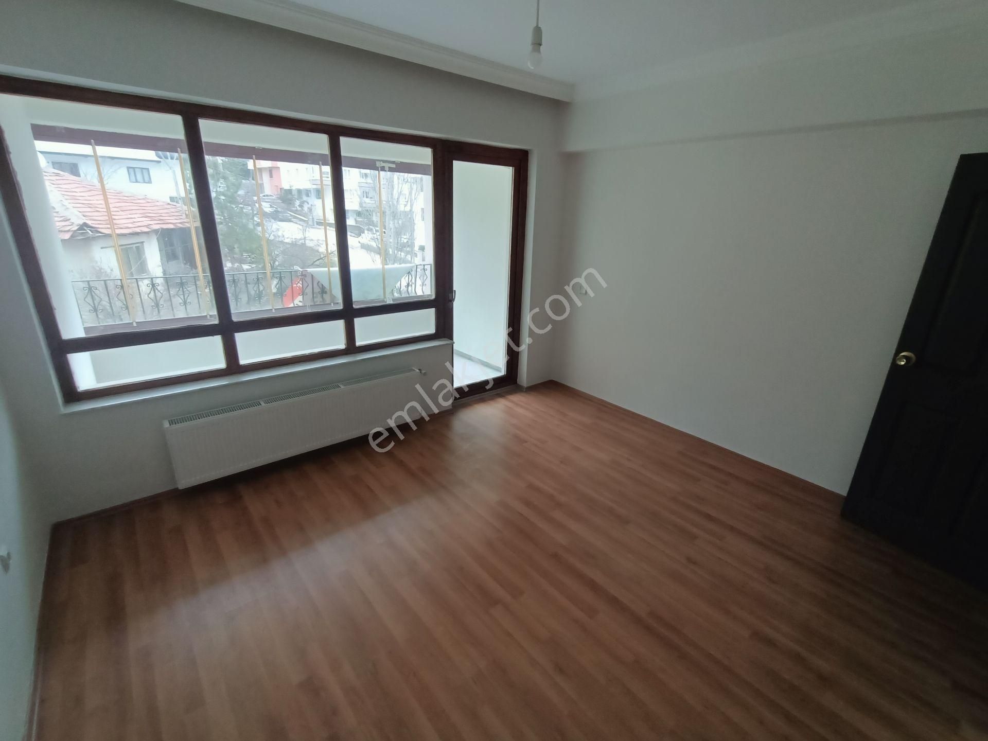 Asyapıdan 3+1 130m2 Trt-panora-oran Yakını 2banyolu Lüx Kombili - Görsel 11