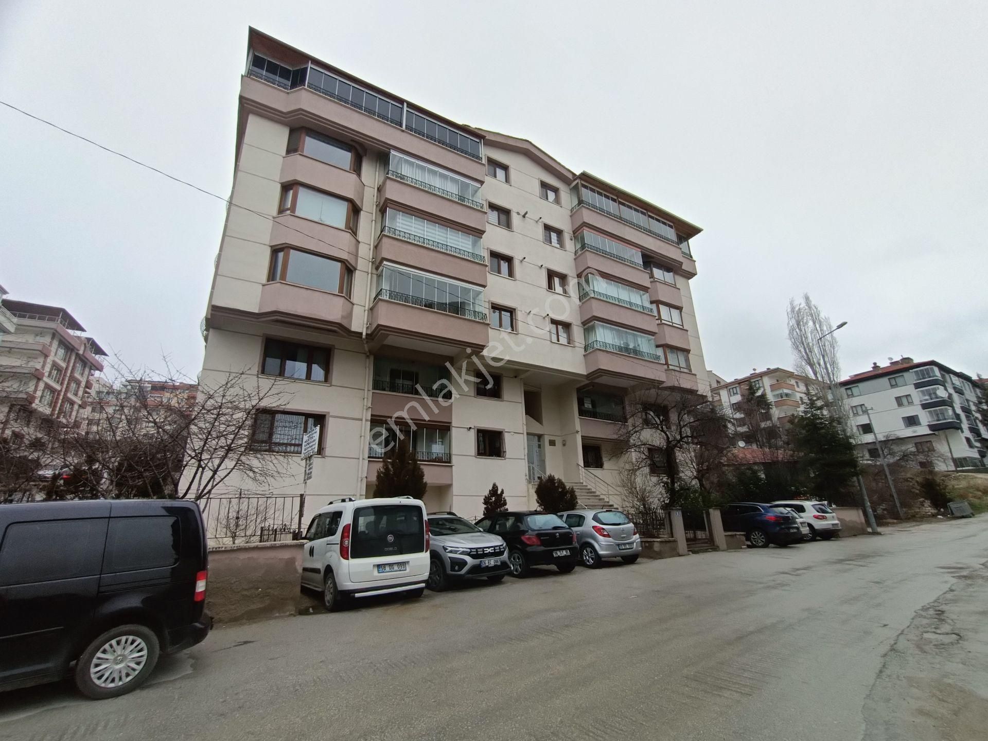 Asyapıdan 3+1 130m2 Trt-panora-oran Yakını 2banyolu Lüx Kombili - Görsel 35