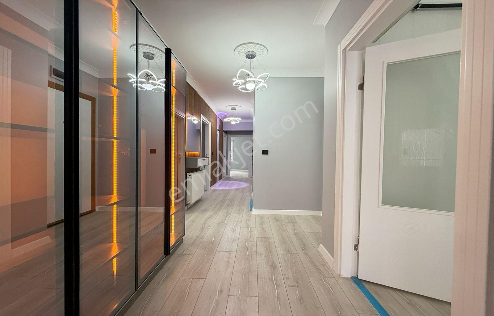 Atapark Mahallesi Cadde Yakını Masrafsız Kat Dairesi - Görsel 26