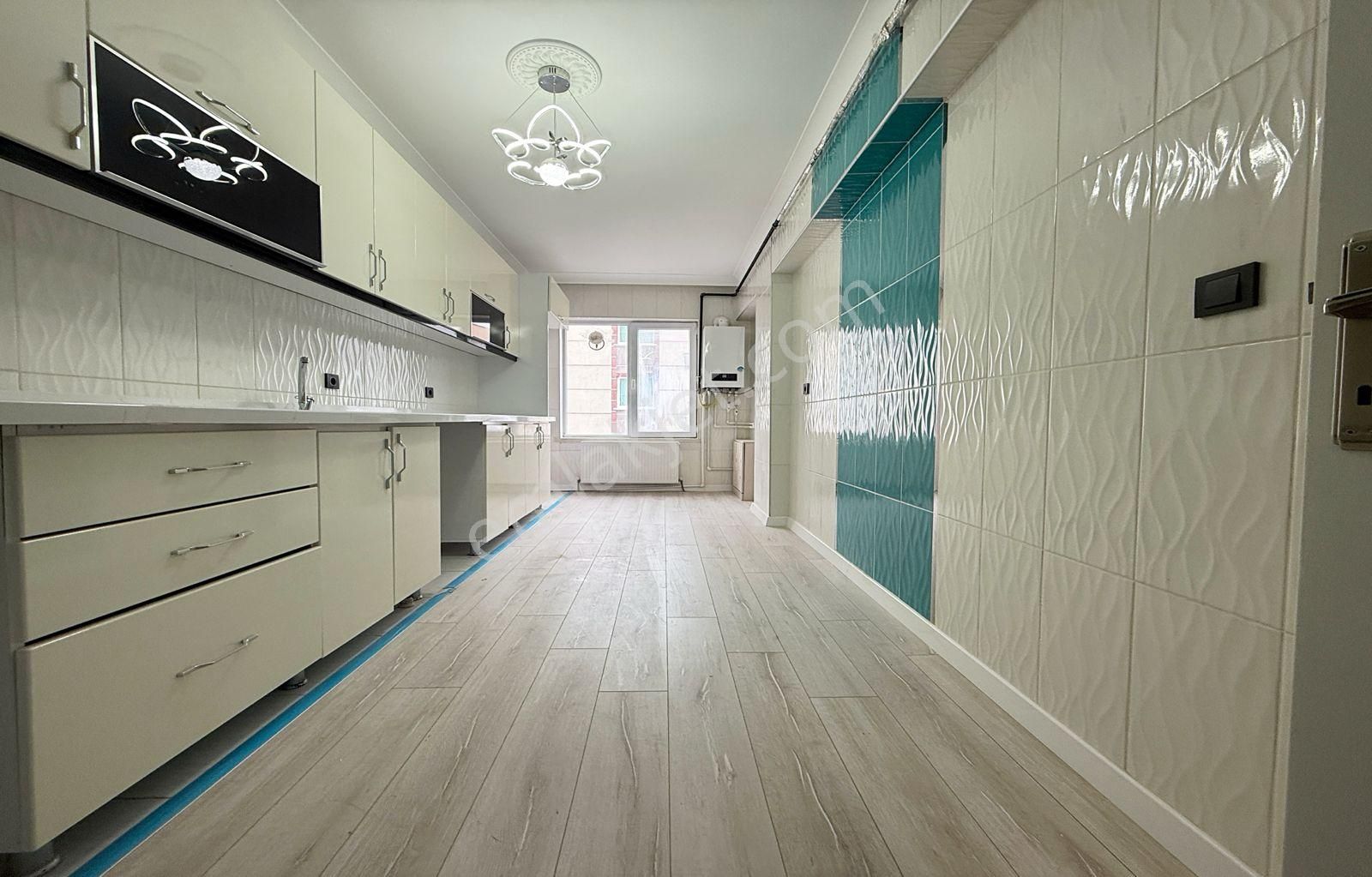 Atapark Mahallesi Cadde Yakını Masrafsız Kat Dairesi - Görsel 21