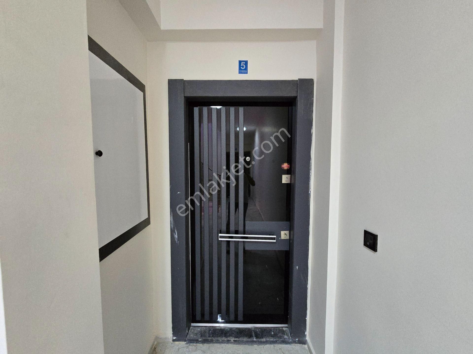 Meram Alavardı Mahallesinde Lüx 3+1 Kapalı Otoparklı Satılık Sıfır Daireler - Görsel 40